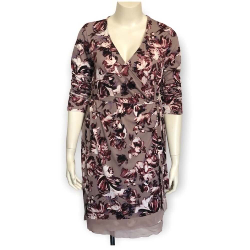 Simply Vera Wang Wrap Dress